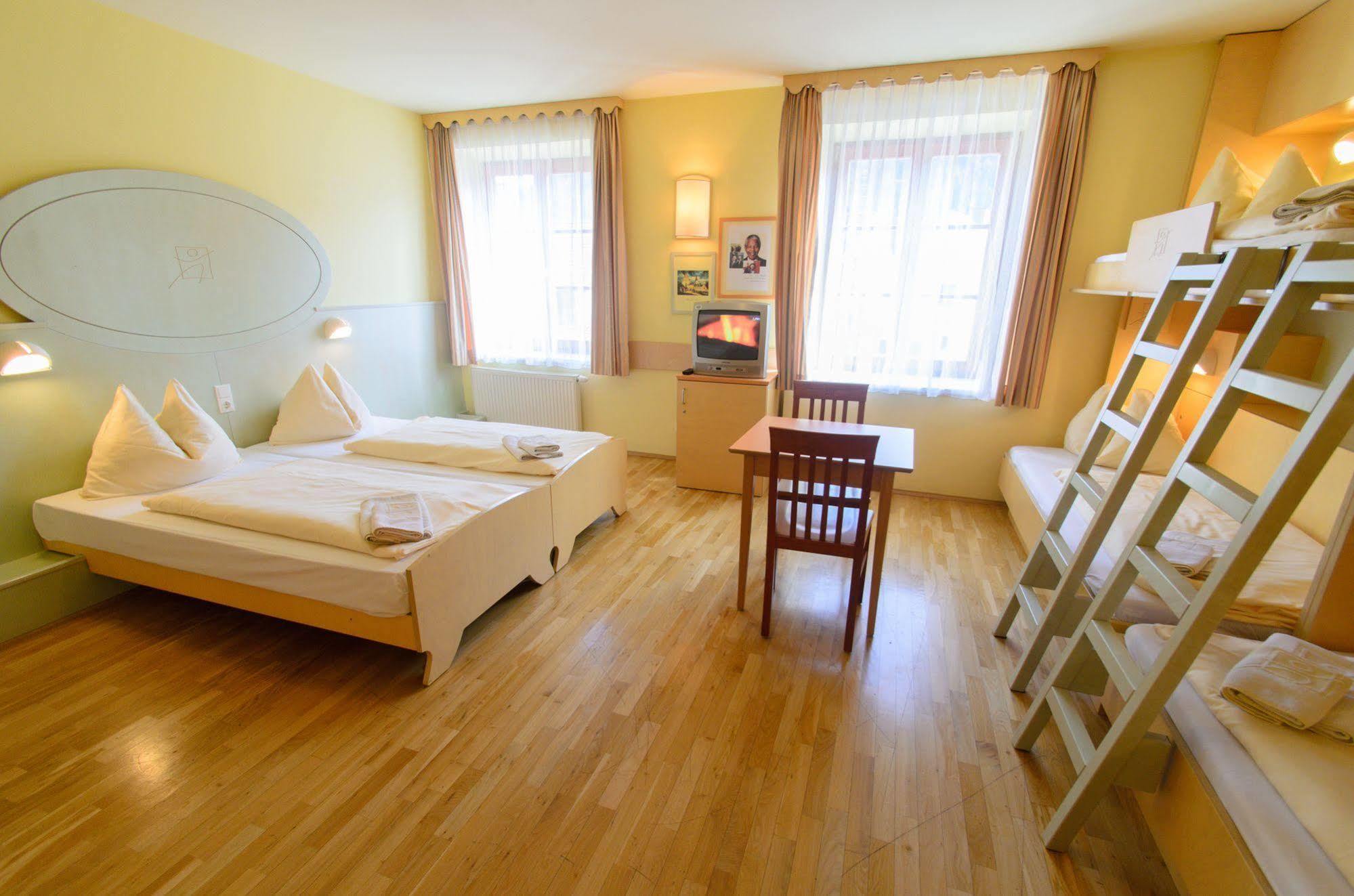 Jufa Hotel Oberwoelz-Lachtal Oberwoelz Stadt エクステリア 写真