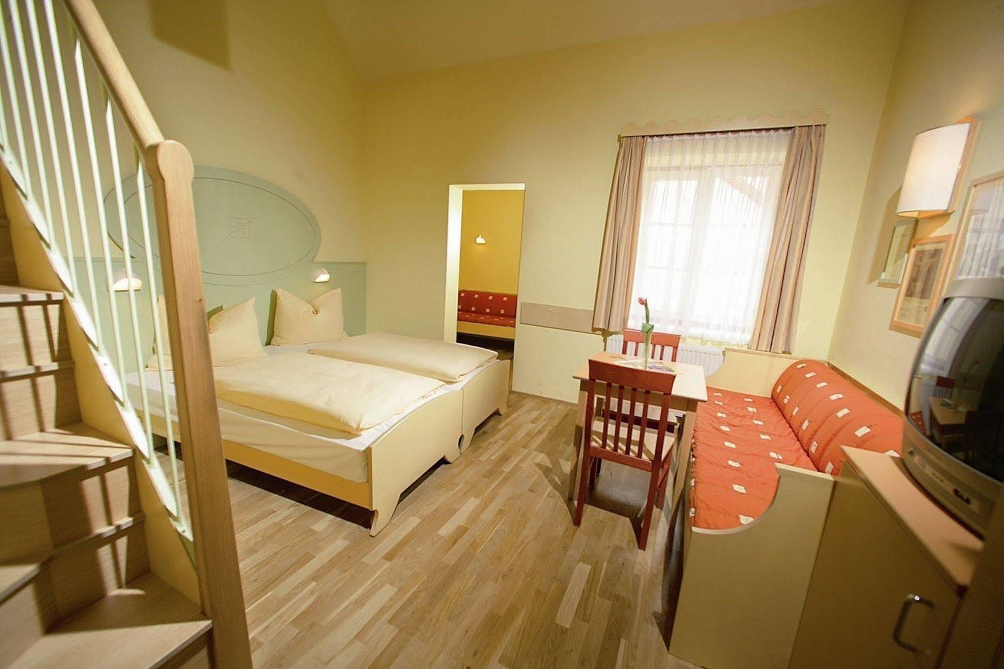 Jufa Hotel Oberwoelz-Lachtal Oberwoelz Stadt 部屋 写真